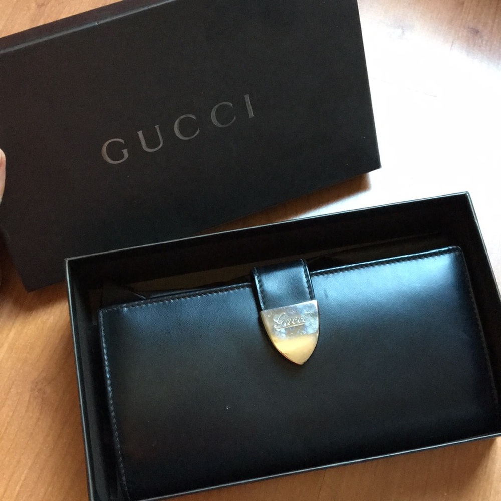 Black Gucci Wallet